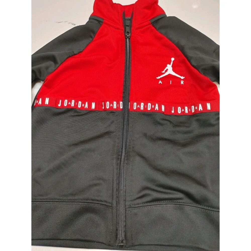 Nike Air Jordan Boys Black Track Jacket Size XS (4) (001)
